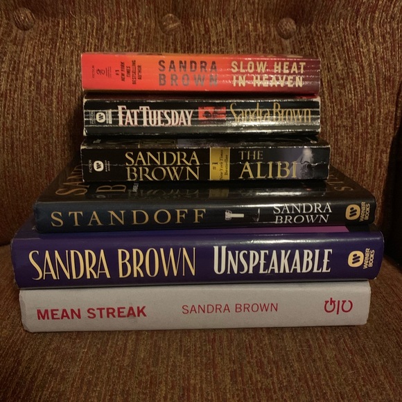 Other - Set of 6 Sandra Brown Books